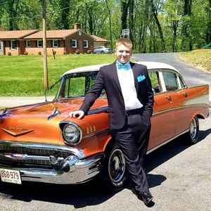 Meet your Posher, Christine